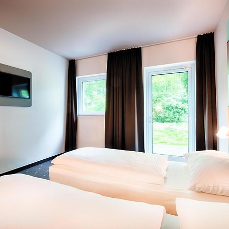 B&B Hotel Stuttgart-Neckarhafen Eksteriør billede